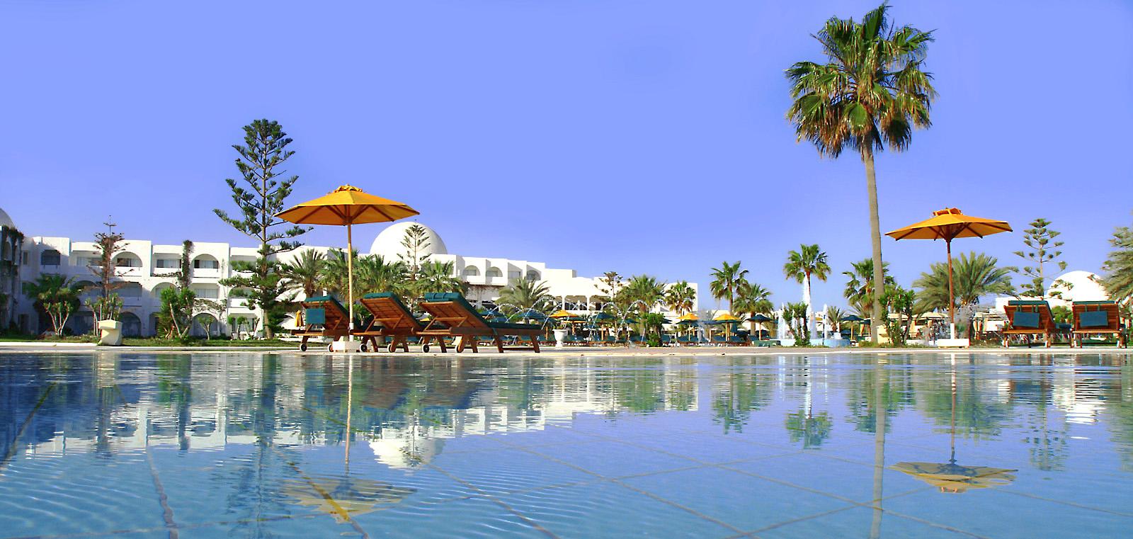 Djerba Plaza Thalasso&Spa Triffa Bagian luar foto