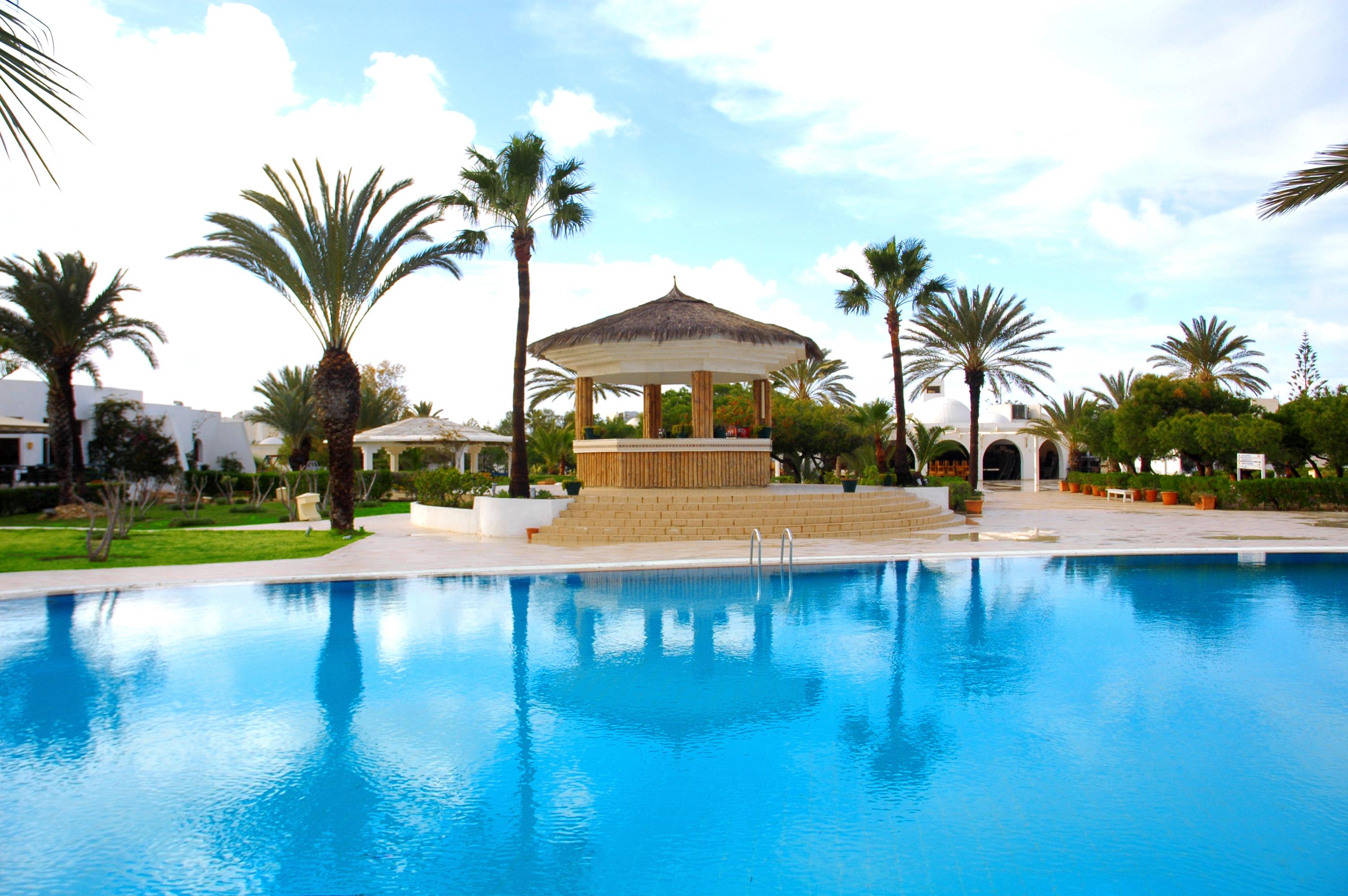 Djerba Plaza Thalasso&Spa Triffa Bagian luar foto