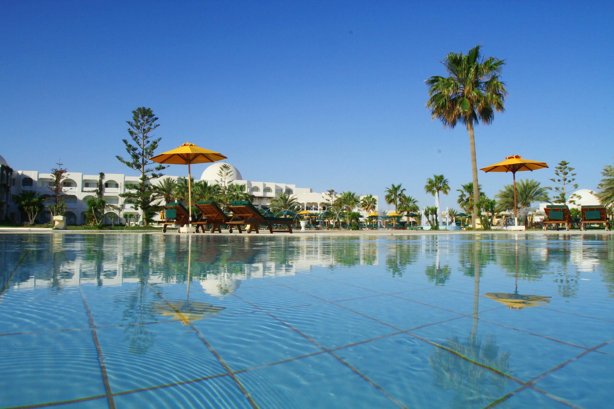 Djerba Plaza Thalasso&Spa Triffa Bagian luar foto