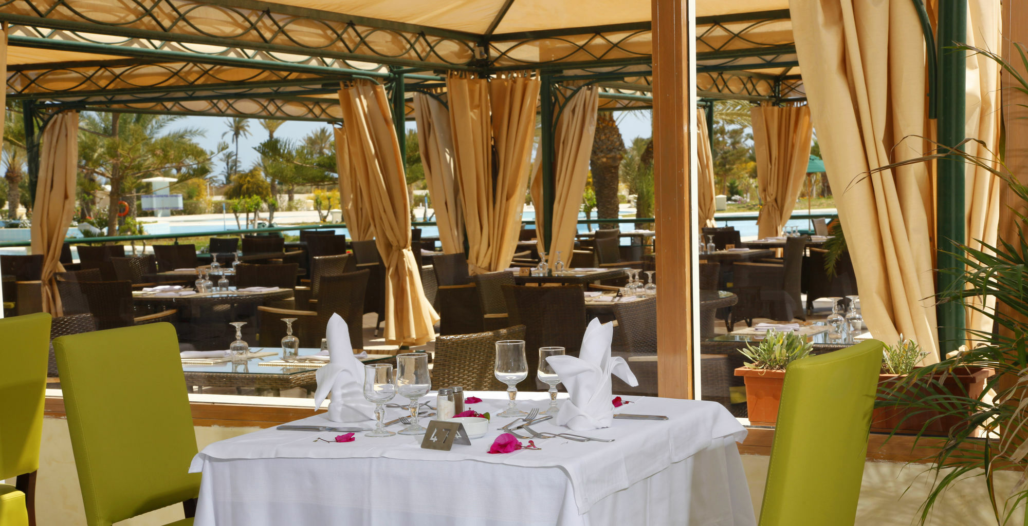 Djerba Plaza Thalasso&Spa Triffa Bagian luar foto